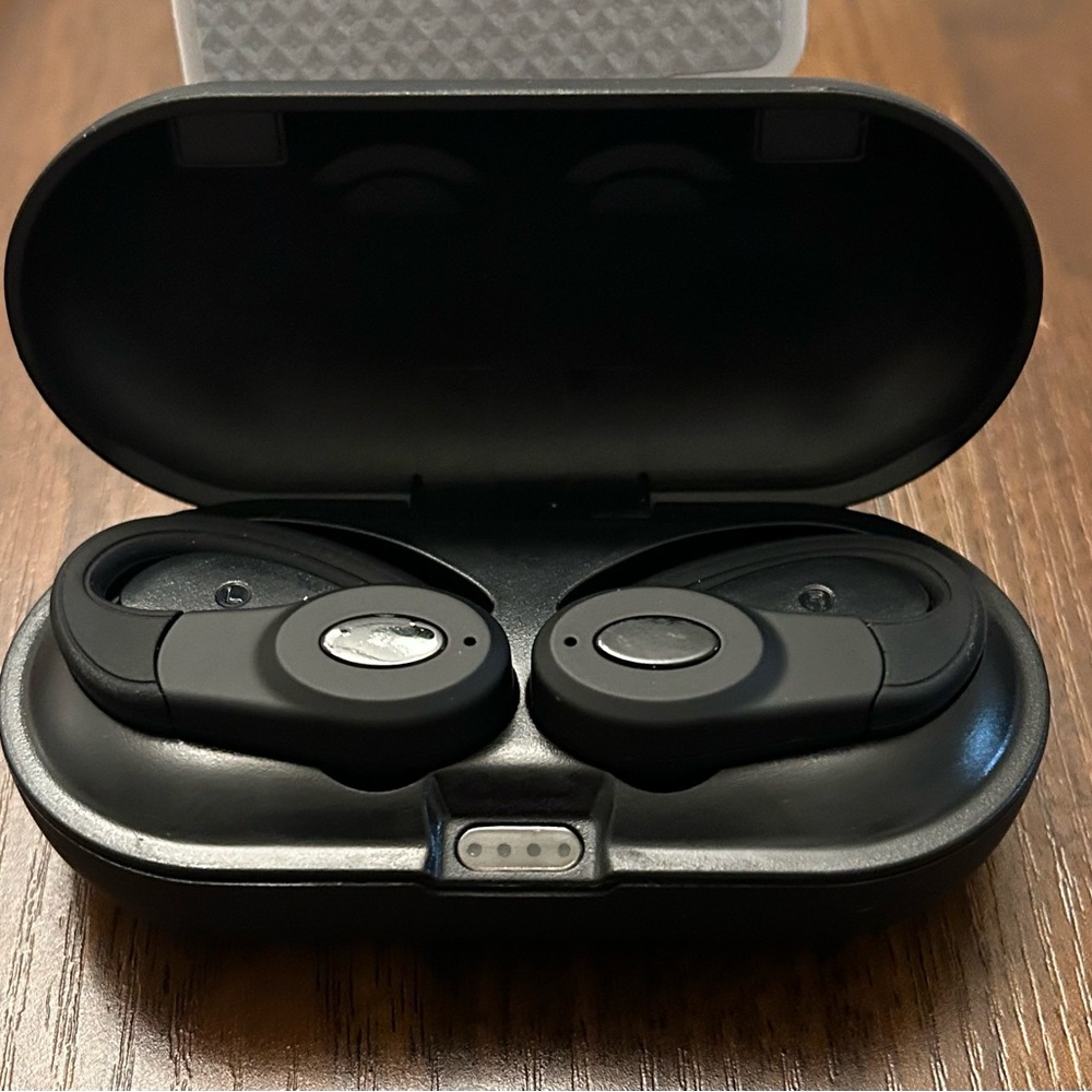 Wireless Black Earbuds with Charging Case